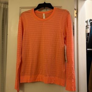 NWT Lululemon LS